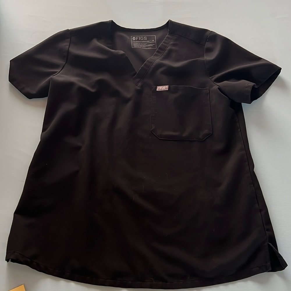 Figs Scrub Top